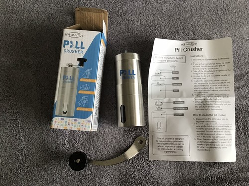 Pill grinder crusher crushes - pill,